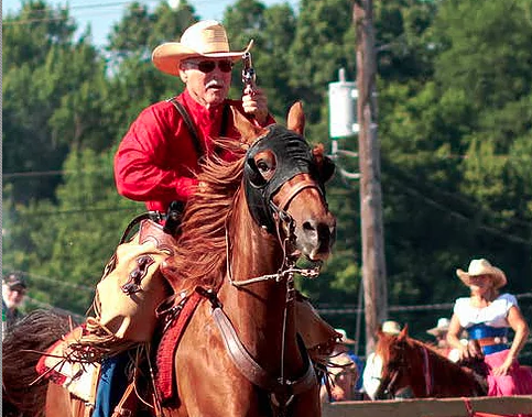 Cowboy Mounted Shooting